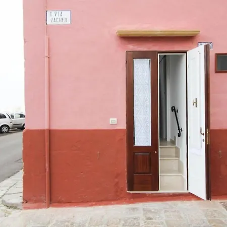 Vista Mare Holidayz Bed & Breakfast 3*